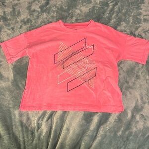 Girls Under Armour T Shirt. Size Youth Small